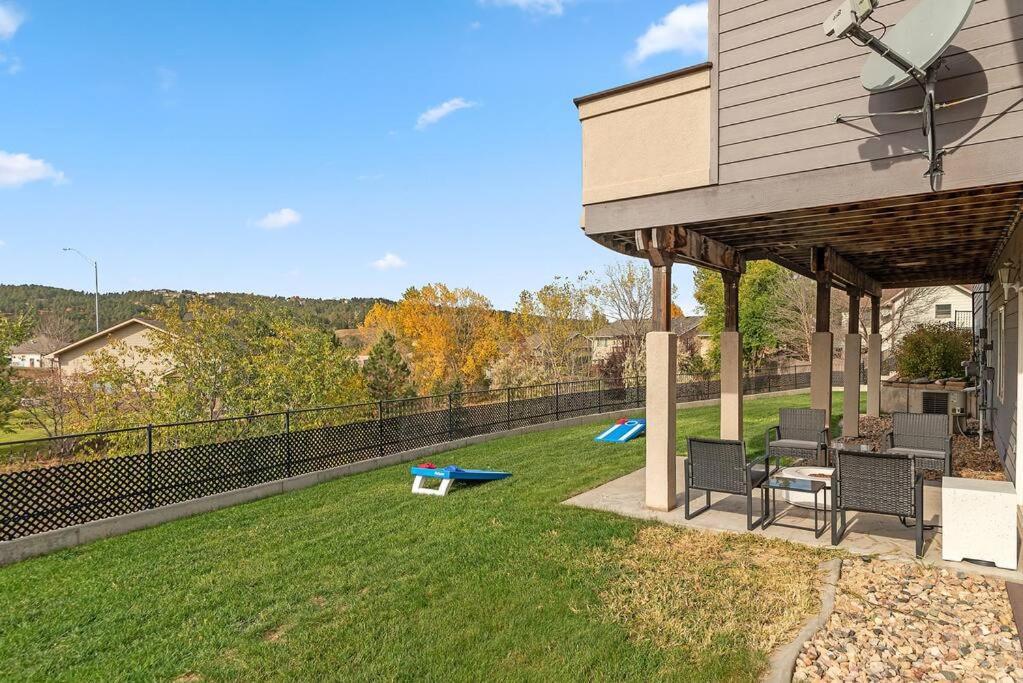 Modern Home-Garage-Scenic Patio Rapid City Exterior photo